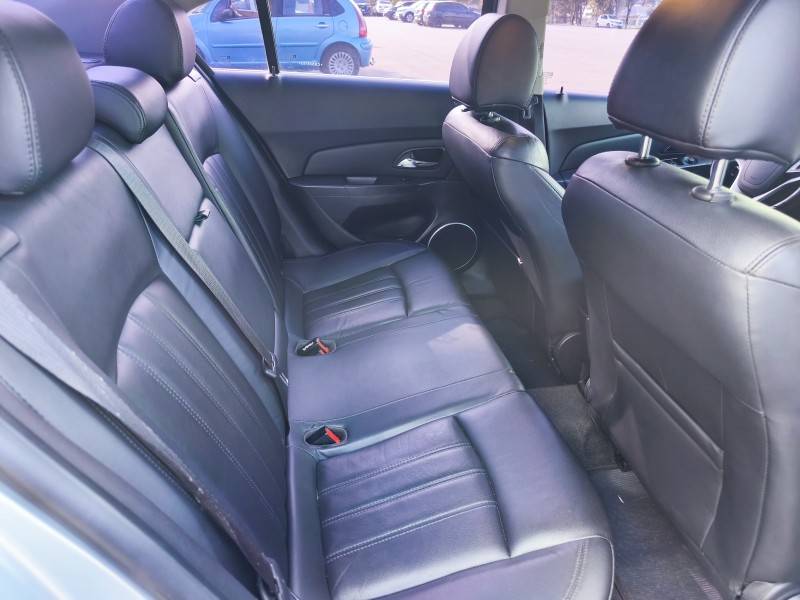 CHEVROLET - CRUZE - 2012/2012 - Prata - R$ 55.900,00