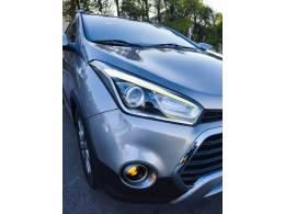 HYUNDAI - HB20X - 2017/2017 - Dourada - R$ 69.900,00