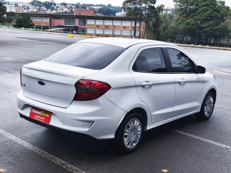 FORD - KA + - 2021/2021 - Branca - R$ 64.900,00