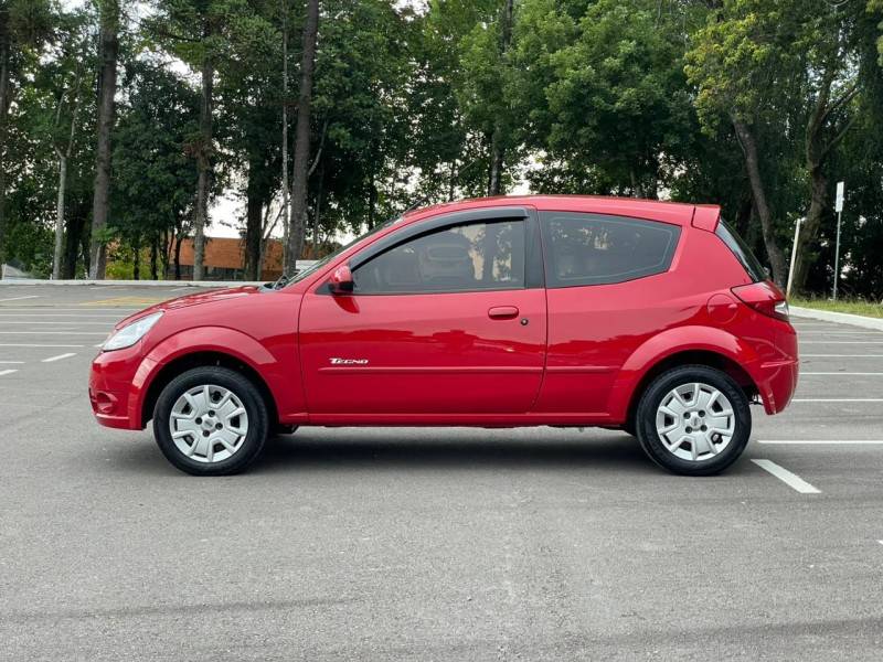 FORD - KA - 2011/2011 - Vermelha - R$ 26.900,00