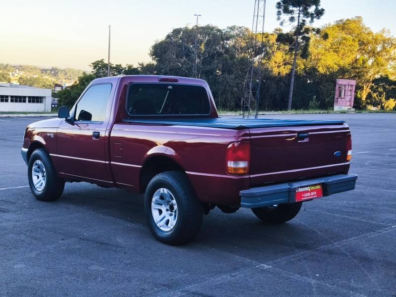 FORD - RANGER - 1996/1996 - Vermelha - R$ 42.900,00