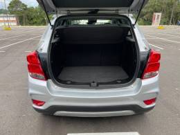 CHEVROLET - TRACKER - 2018/2018 - Prata - R$ 91.900,00