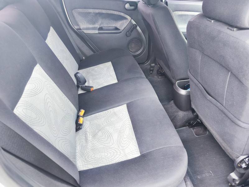 FORD - FIESTA - 2009/2009 - Prata - R$ 28.900,00