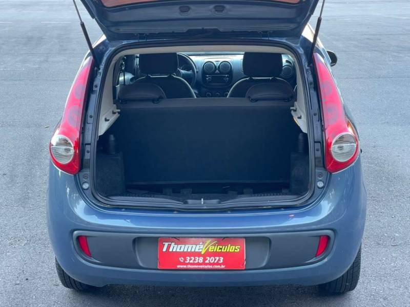 FIAT - PALIO - 2015/2015 - Cinza - R$ 38.900,00