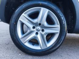 RENAULT - SANDERO - 2024/2024 - Dourada - R$ 79.900,00