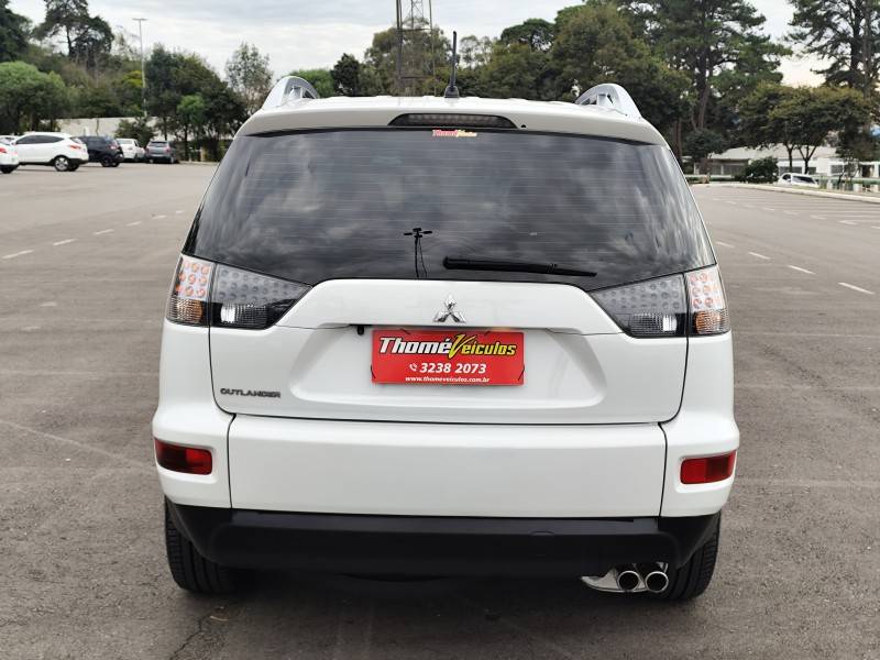 MITSUBISHI - OUTLANDER - 2011/2011 - Branca - R$ 59.900,00