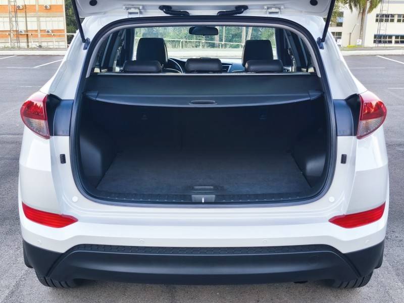 HYUNDAI - TUCSON - 2018/2018 - Branca - R$ 105.900,00