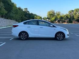 HYUNDAI - HB20S - 2019/2019 - Branca - R$ 69.900,00