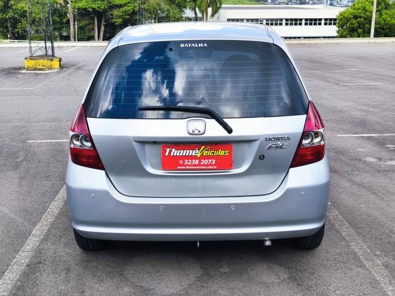 HONDA - FIT - 2006/2006 - Prata - R$ 32.900,00