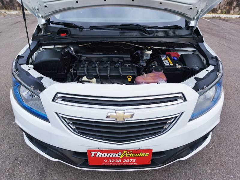 CHEVROLET - PRISMA - 2013/2013 - Branca - R$ 44.900,00