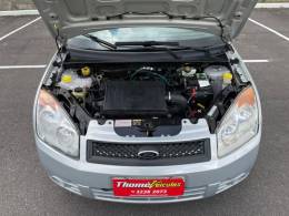 FORD - FIESTA - 2008/2009 - Prata - R$ 29.900,00
