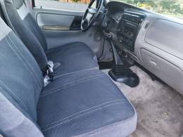FORD - RANGER - 1996/1996 - Vermelha - R$ 42.900,00