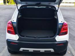 CHEVROLET - TRACKER - 2014/2014 - Branca - R$ 63.900,00