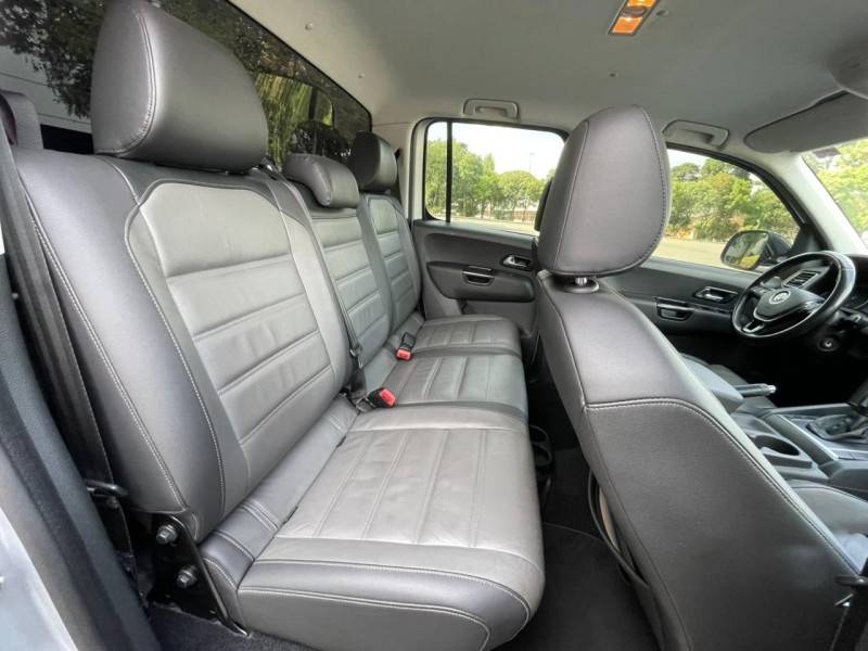 VOLKSWAGEN - AMAROK - 2019/2019 - Prata - R$ 145.900,00