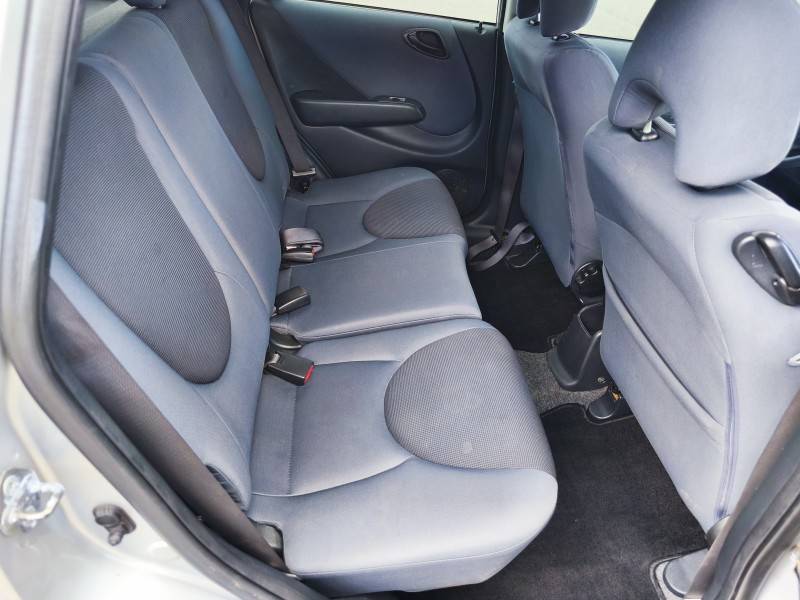 HONDA - FIT - 2006/2006 - Prata - R$ 32.900,00