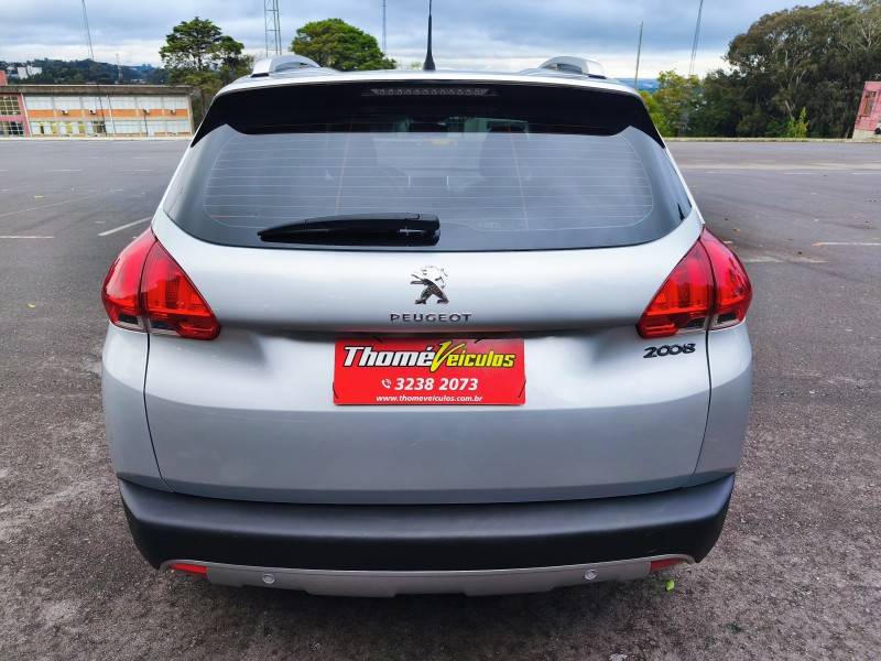 PEUGEOT - 2008 - 2017/2017 - Prata - R$ 57.900,00