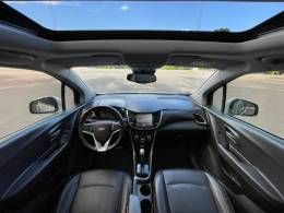 CHEVROLET - TRACKER - 2017/2017 - Prata - R$ 79.900,00