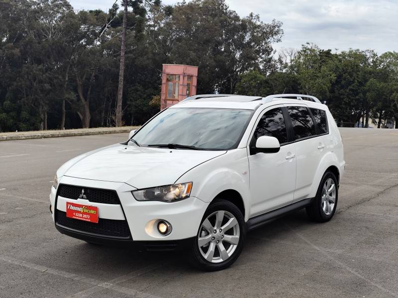 MITSUBISHI - OUTLANDER - 2011/2011 - Branca - R$ 59.900,00