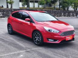 FORD - FOCUS - 2016/2016 - Vermelha - R$ 72.900,00
