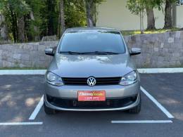 VOLKSWAGEN - FOX - 2014/2014 - Prata - R$ 44.900,00