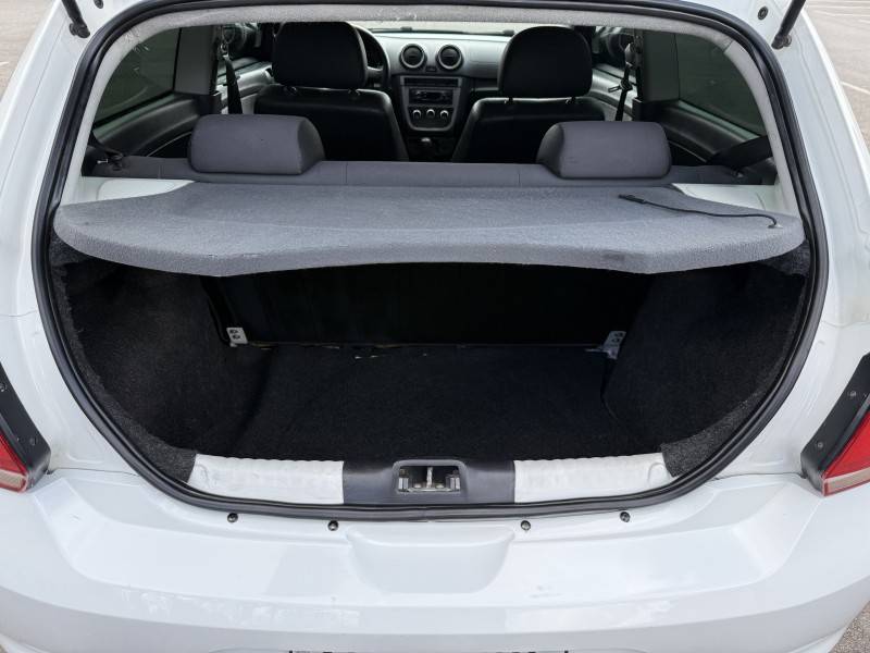 VOLKSWAGEN - GOL - 2012/2013 - Branca - R$ 27.900,00