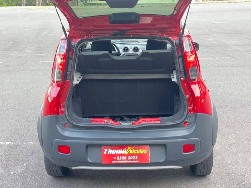 FIAT - UNO - 2014/2014 - Vermelha - R$ 29.900,00