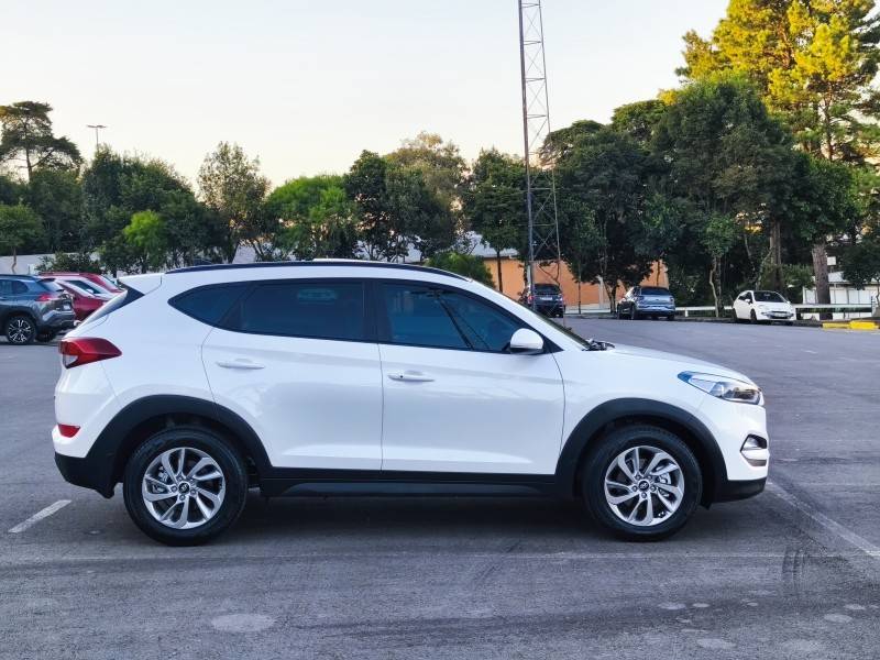 HYUNDAI - TUCSON - 2018/2018 - Branca - R$ 105.900,00