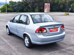 CHEVROLET - CLASSIC - 2013/2013 - Prata - R$ 29.900,00