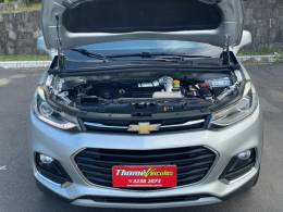 CHEVROLET - TRACKER - 2017/2017 - Prata - R$ 79.900,00