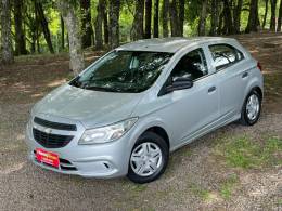 CHEVROLET - ONIX - 2018/2018 - Prata - R$ 48.900,00