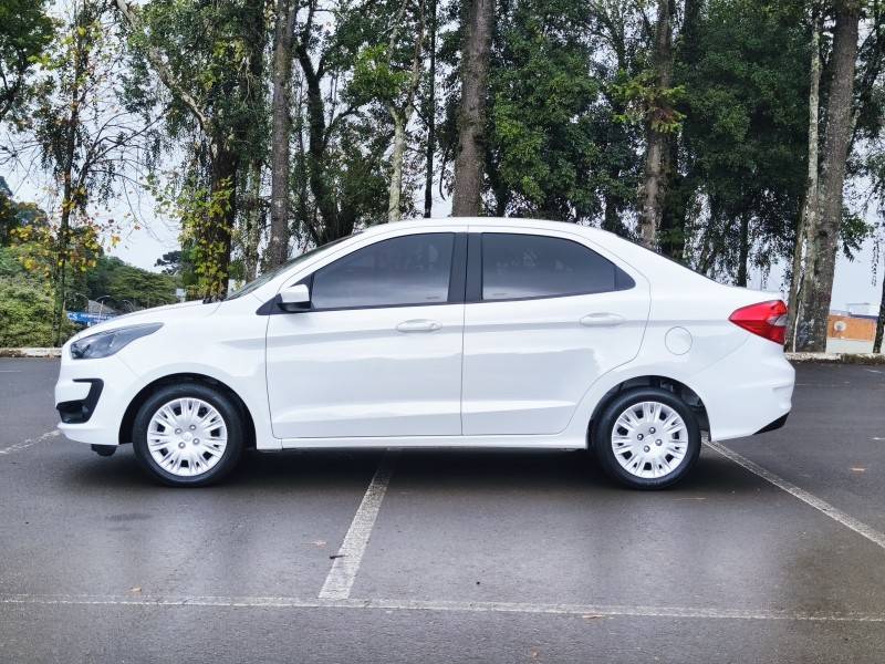 FORD - KA + - 2021/2021 - Branca - R$ 64.900,00