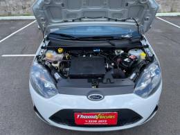 FORD - FIESTA - 2014/2014 - Branca - R$ 34.900,00