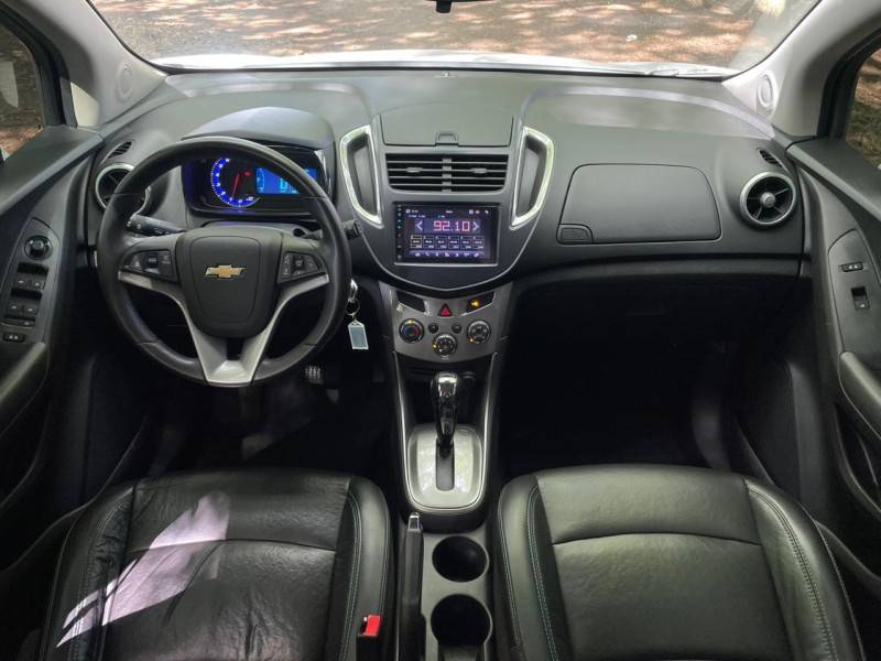 CHEVROLET - TRACKER - 2014/2014 - Branca - R$ 65.900,00