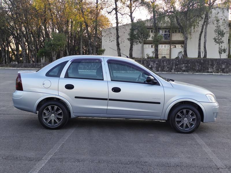 CHEVROLET - CORSA - 2009/2009 - Prata - R$ 29.900,00