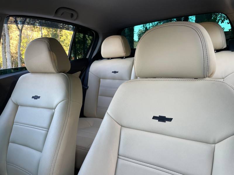 CHEVROLET - VECTRA - 2010/2010 - Branca - R$ 43.900,00