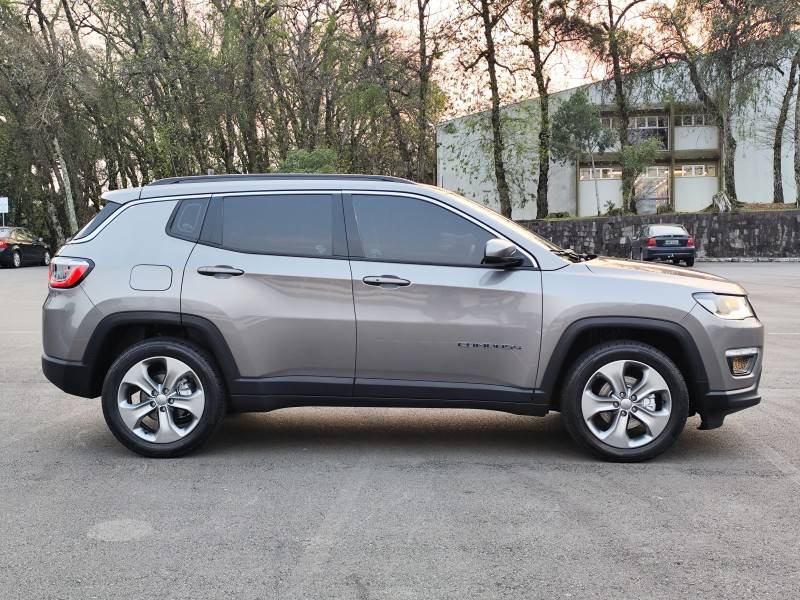 JEEP - COMPASS - 2021/2021 - Cinza - R$ 98.900,00