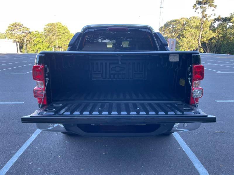 CHEVROLET - S10 - 2022/2022 - Preta - R$ 173.900,00