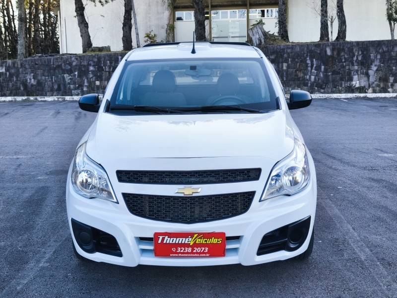 CHEVROLET - MONTANA - 2013/2008 - Branca - R$ 39.900,00