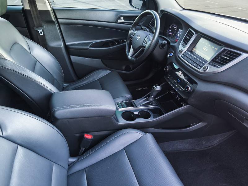 HYUNDAI - TUCSON - 2018/2018 - Branca - R$ 105.900,00