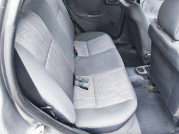 CHEVROLET - CORSA - 2012/2012 - Cinza - R$ 31.900,00