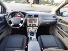FORD - FOCUS - 2013/2013 - Cinza - R$ 41.900,00