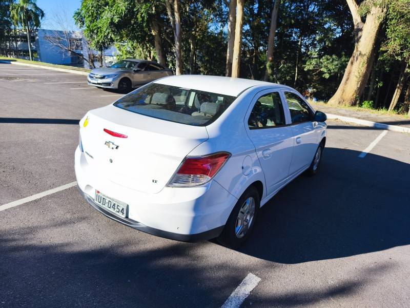 CHEVROLET - PRISMA - 2013/2013 - Branca - R$ 41.900,00
