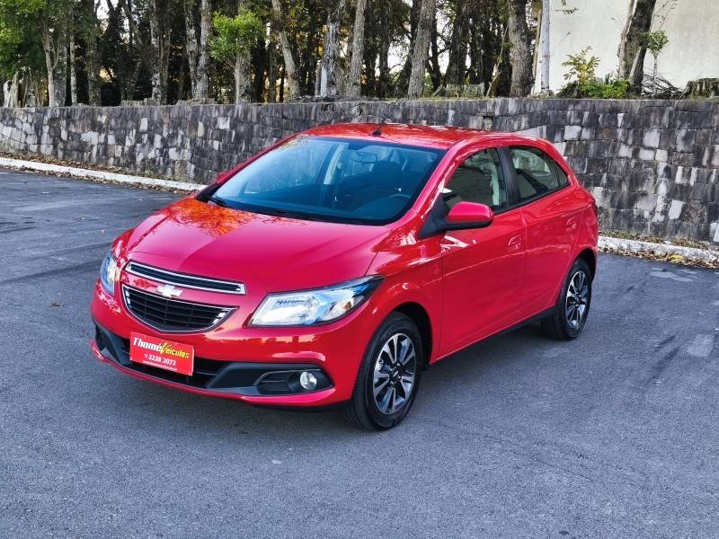 CHEVROLET - ONIX - 2014/2014 - Vermelha - R$ 51.900,00
