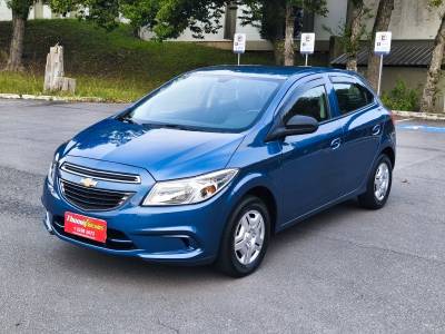 CHEVROLET - ONIX - 2015/2015 - Azul - R$ 46.900,00