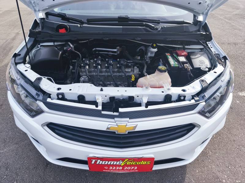 CHEVROLET - ONIX - 2019/2019 - Branca - R$ 53.900,00