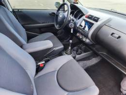 HONDA - FIT - 2006/2006 - Prata - R$ 32.900,00
