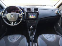 RENAULT - SANDERO - 2018/2018 - Branca - R$ 55.900,00
