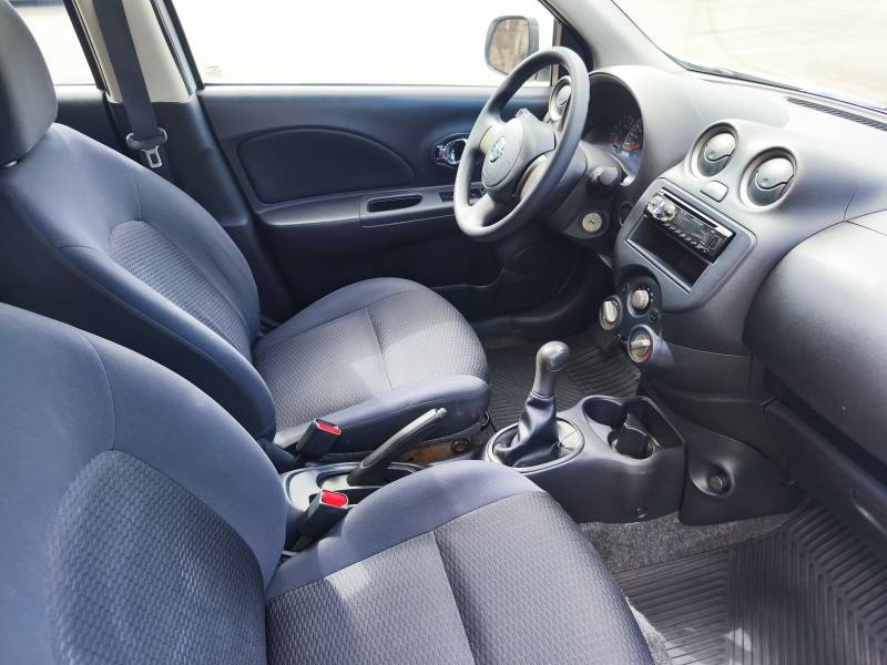 NISSAN - MARCH - 2013/2013 - Branca - R$ 38.900,00