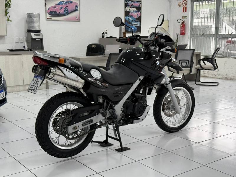 BMW - G 650 - 2011/2011 - Preta - R$ 23.900,00