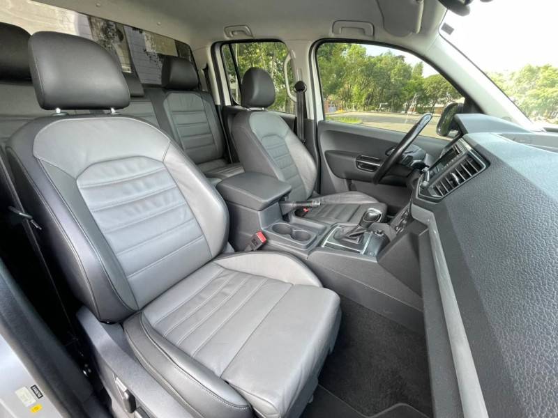 VOLKSWAGEN - AMAROK - 2019/2019 - Prata - R$ 139.900,00